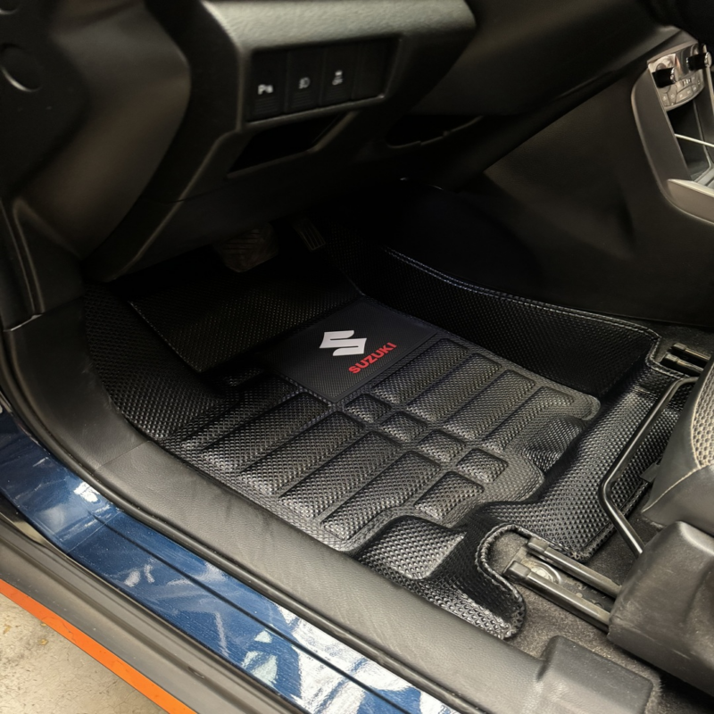 PISO 5D SUZUKI SCROSS PVC