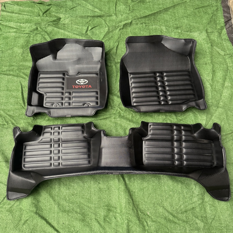 PISO 5D TOYOTA YARIS 2023-2024 PVC