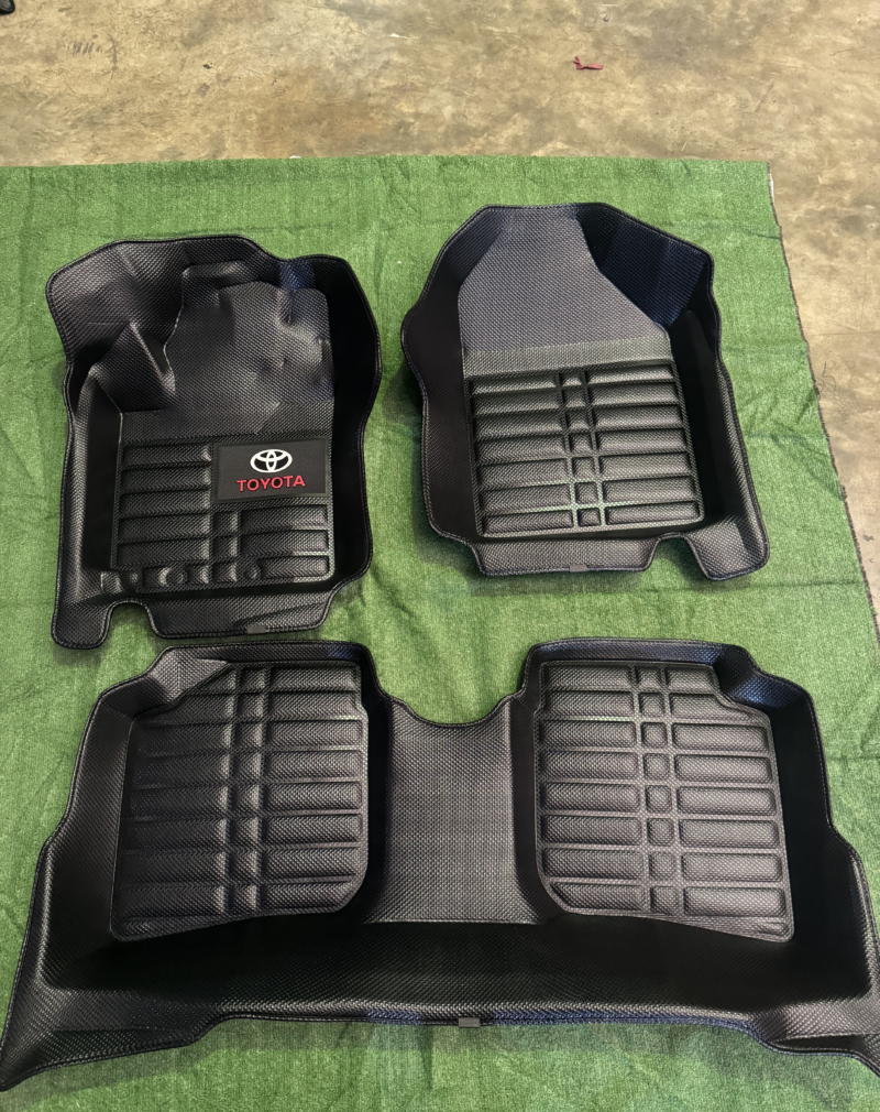 PISO 5D TOYOTA ETIOS PVC