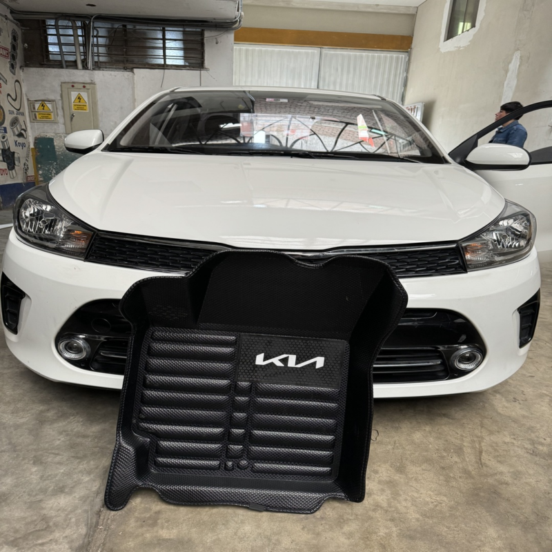 PISO 5D KIA SOLUTO PVC