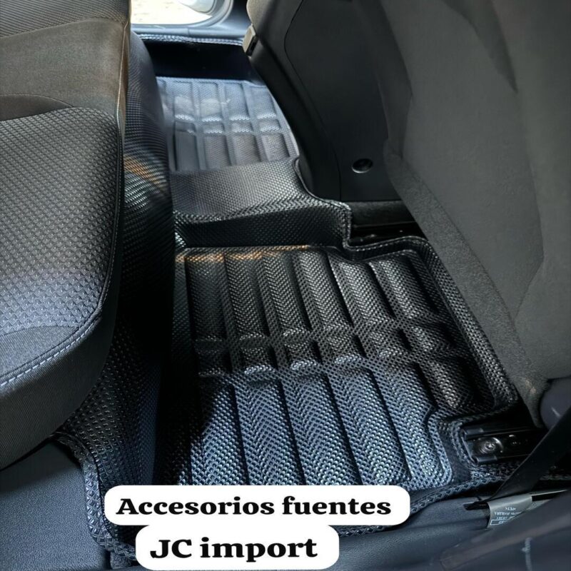 PISO 5D CHEVROLET ONIX SEDAN PVC - Imagen 2