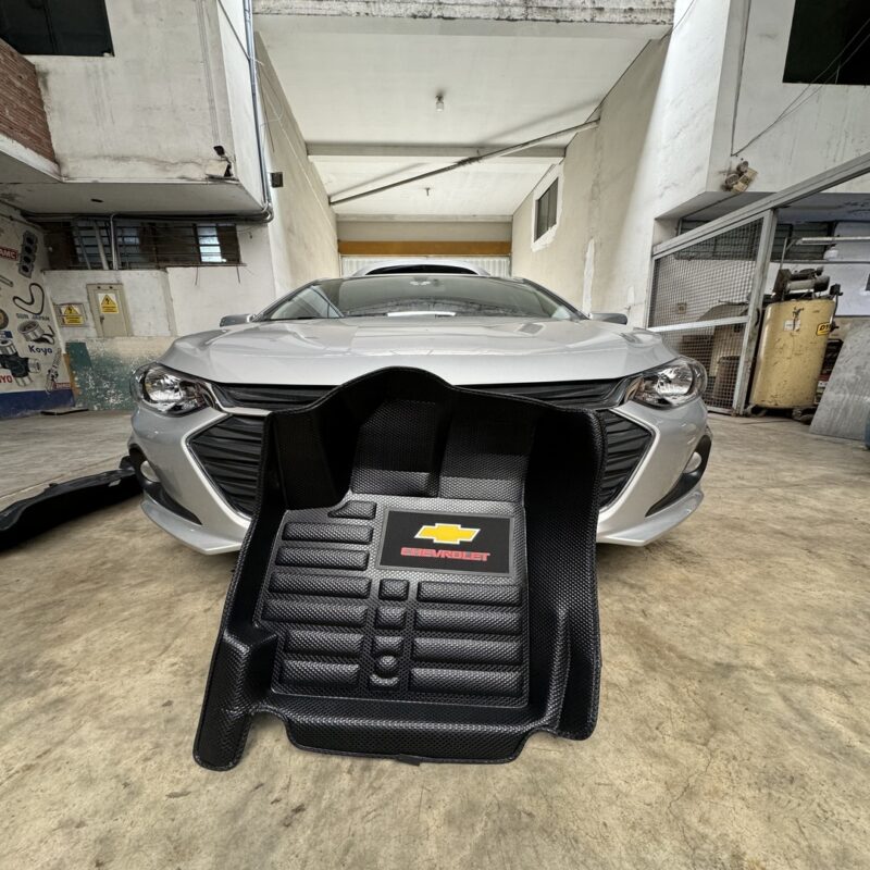 PISO 5D CHEVROLET ONIX SEDAN PVC - Imagen 5