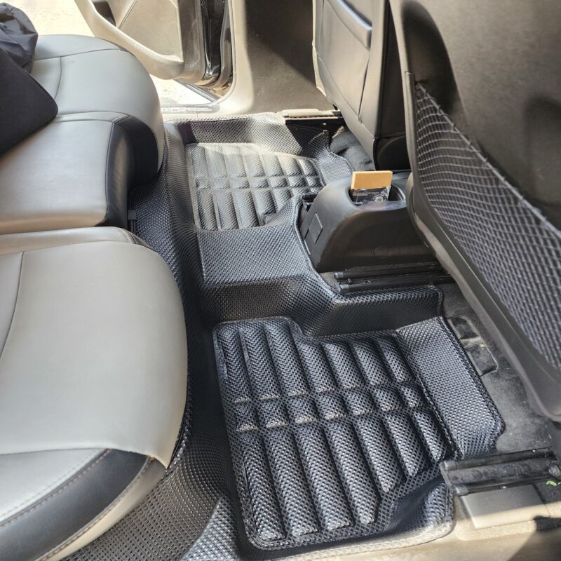 PISO 5D CHEVROLET TRACKER 2012-2019 PVC - Imagen 4