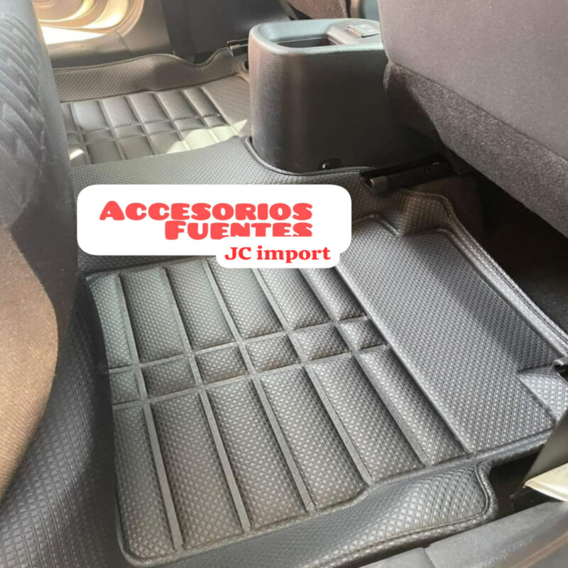 PISO 5D NISSAN KICKS PVC 2016-2025 - Imagen 3