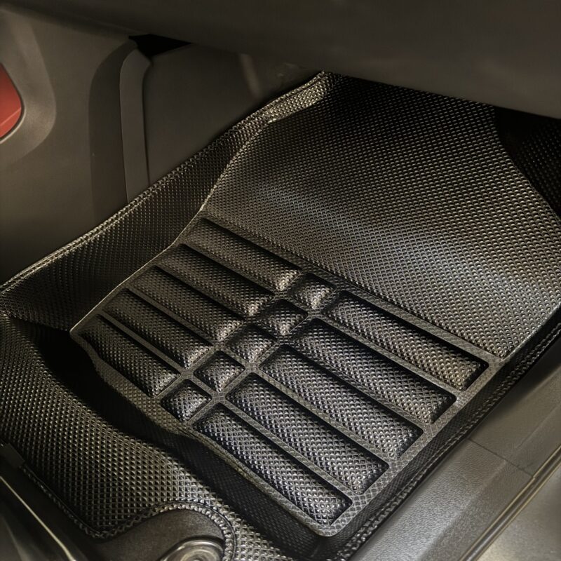 PISO 5D TOYOTA RAIZE PVC - Imagen 3