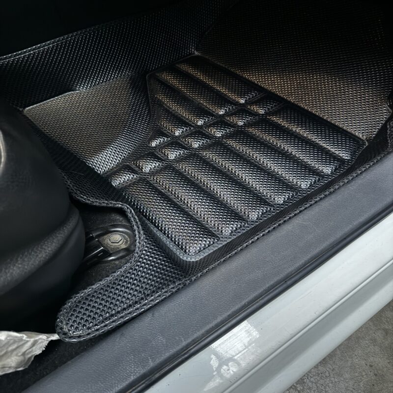 PISO 5D TOYOTA COROLLA AURIS 2014-2019 PVC - Imagen 4