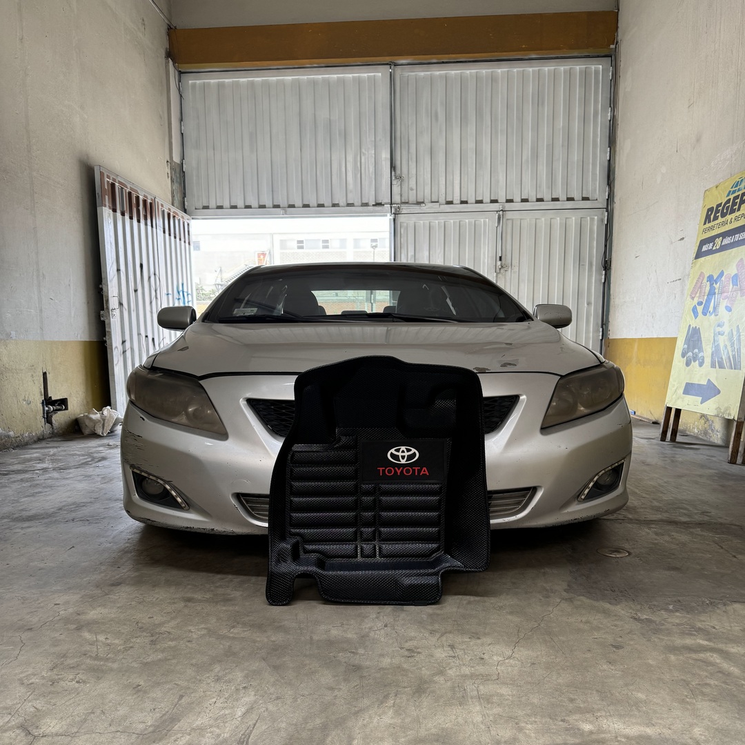 PISO 5D TOYOTA COROLLA 2009-2013 PVC - Imagen 2