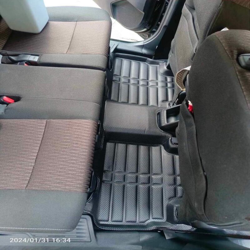 PISO 5D TOYOTA AVANZA 2023-2024 PVC - Imagen 4